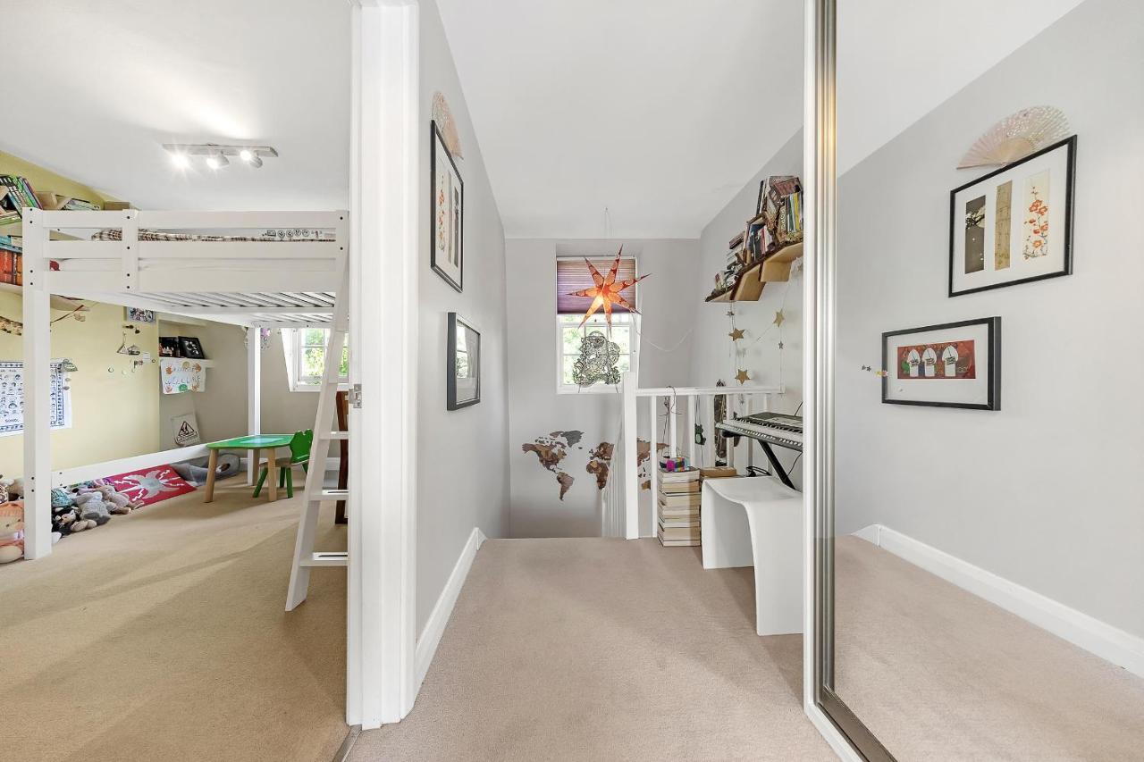 Veeve - Cosy In The Heart Of Angel Apartment London Bagian luar foto